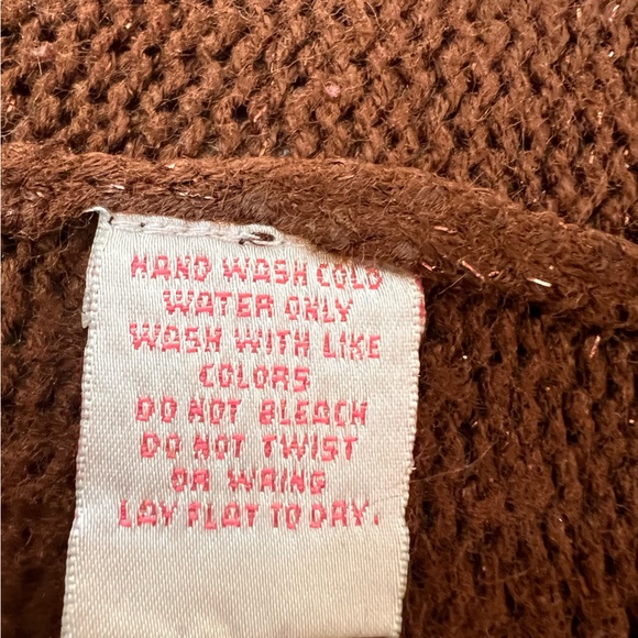 Derek Heart Button-Down Cowl Neck Sweater. Size XL - Picture 6 of 6